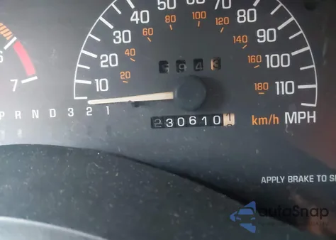 2002 Pontiac Grand Prix Gt from USA, damaged, VIN 1G2WP12K32F250749